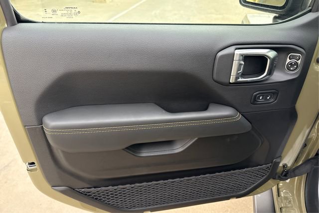 New 2025 Jeep Wrangler Unlimited Rubicon 392 image 20