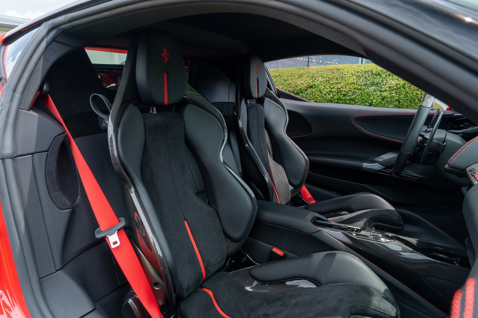 Used 2022 Ferrari SF90 Stradale AWD/4WD image 49