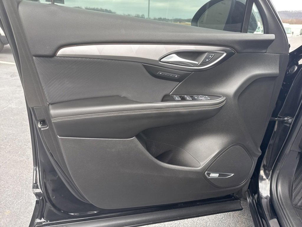 Used 2024 Buick Envision Sport Touring image 8