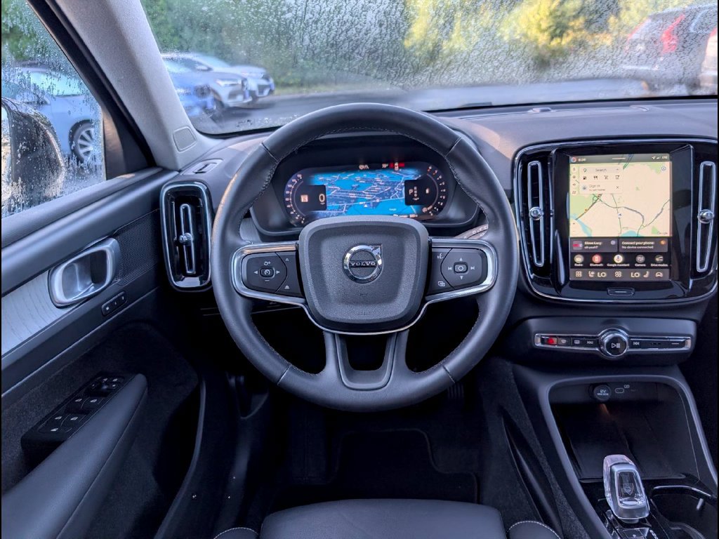 Certified 2026 Volvo XC40 B5 Plus AWD/4WD image 13