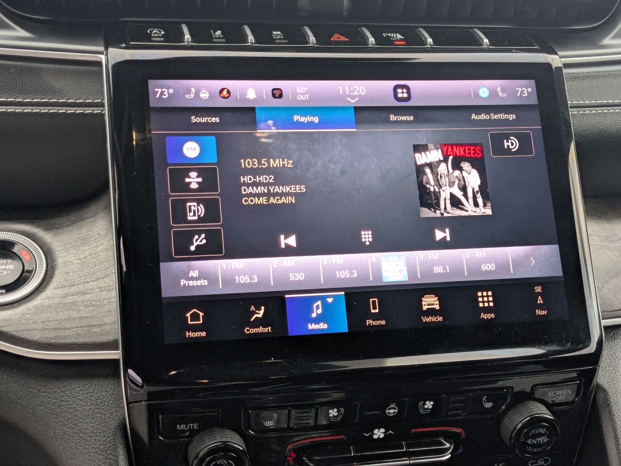 Used 2024 Jeep Grand Cherokee L Limited w/ Luxury Tech Group II image 22