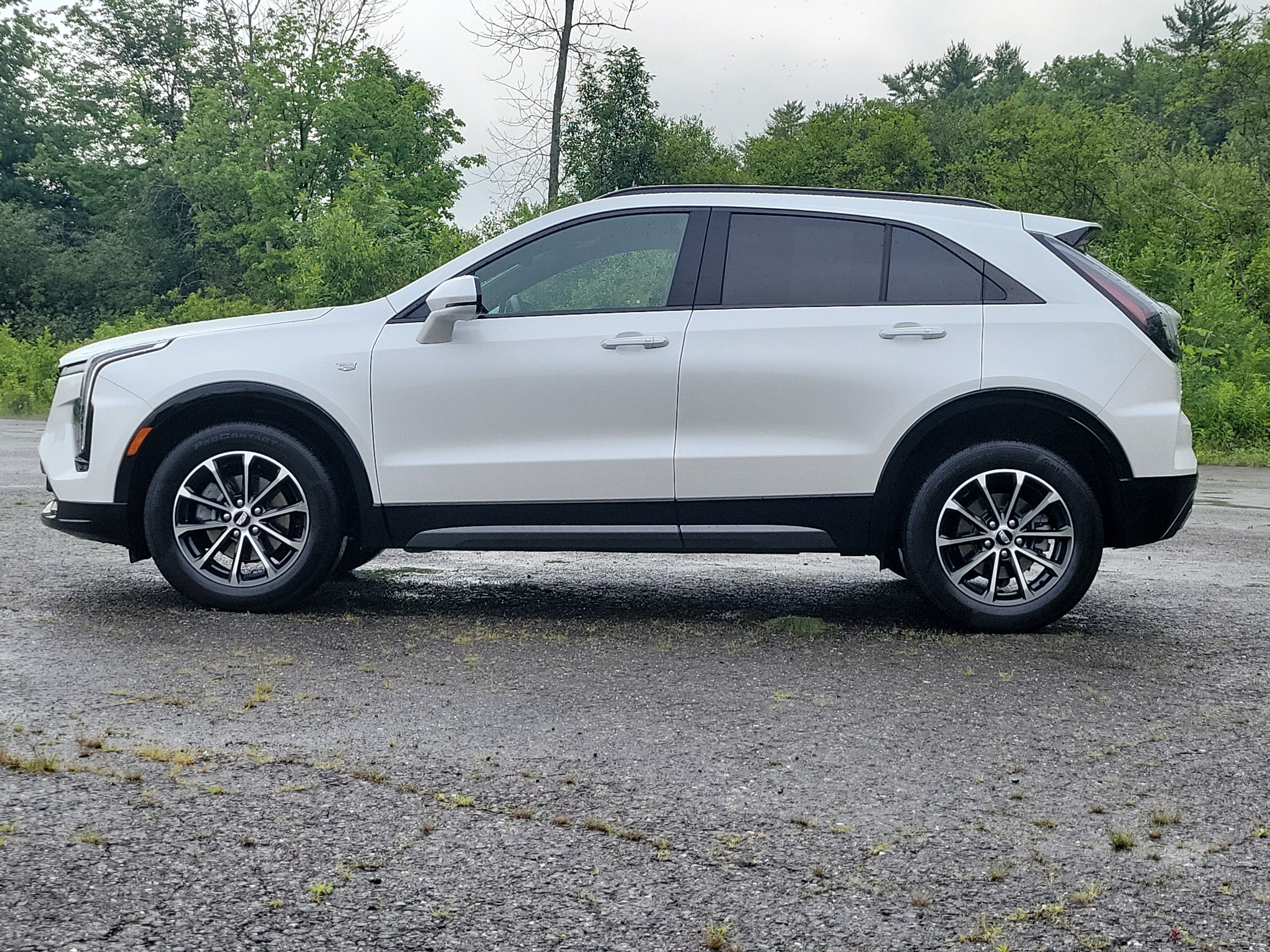 Used 2024 Cadillac XT4 Sport AWD/4WD image 8
