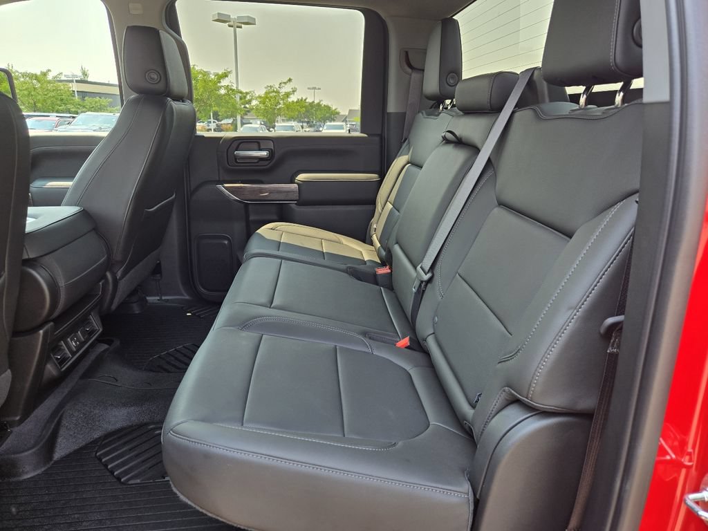 Used 2020 Chevrolet Silverado 3500 LTZ AWD/4WD image 5