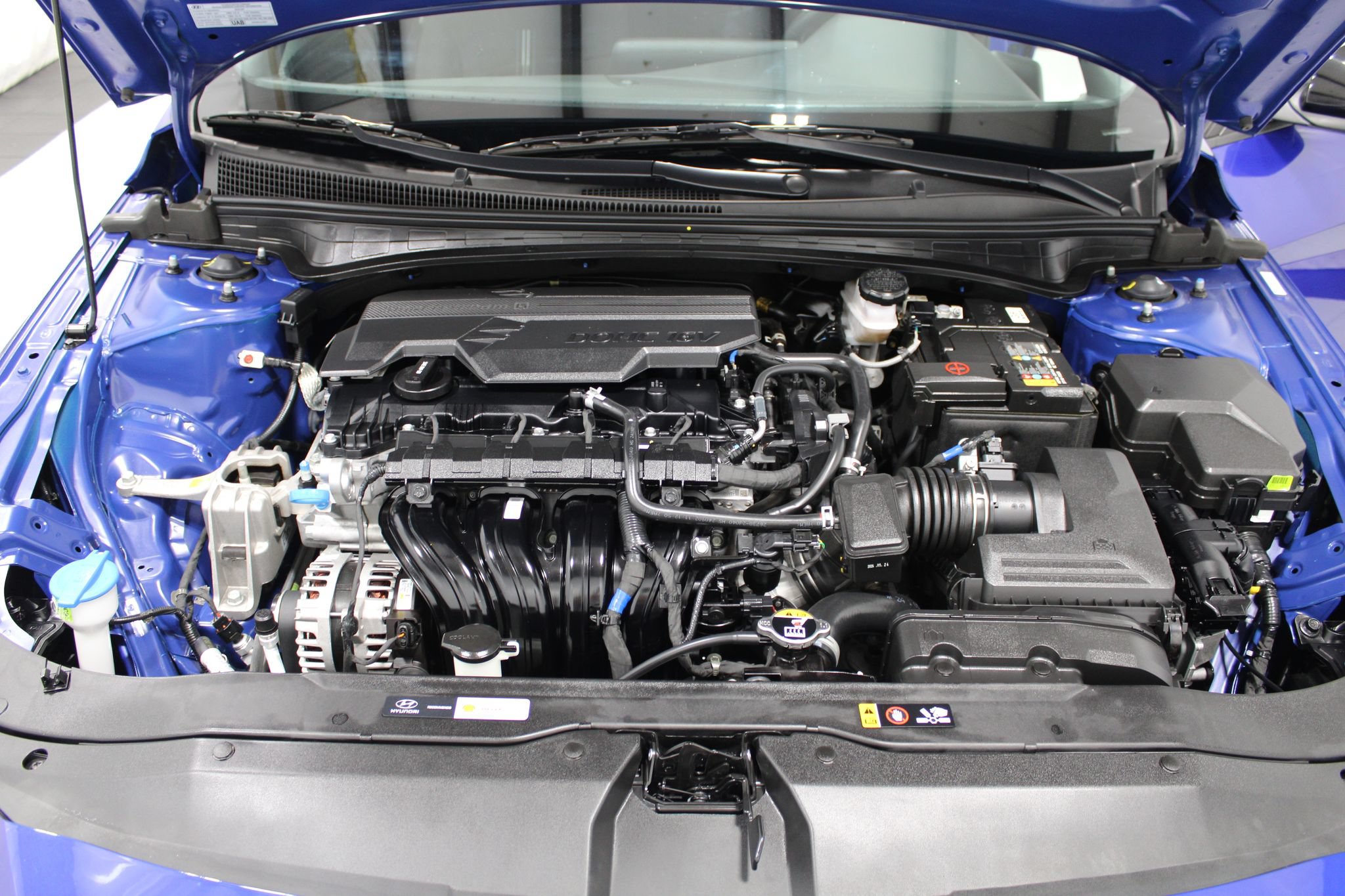 Used 2025 Hyundai Elantra Sport FWD image 10