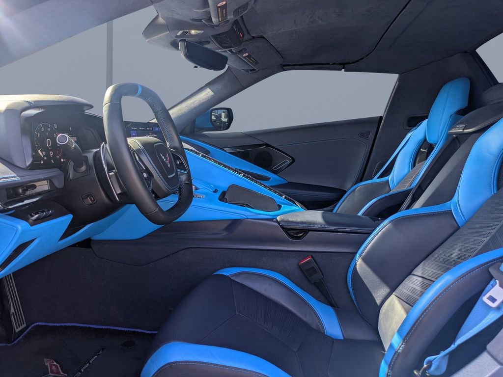 Used 2023 Chevrolet Corvette Stingray Premium Conv w/ Z51 Performance Package image 15