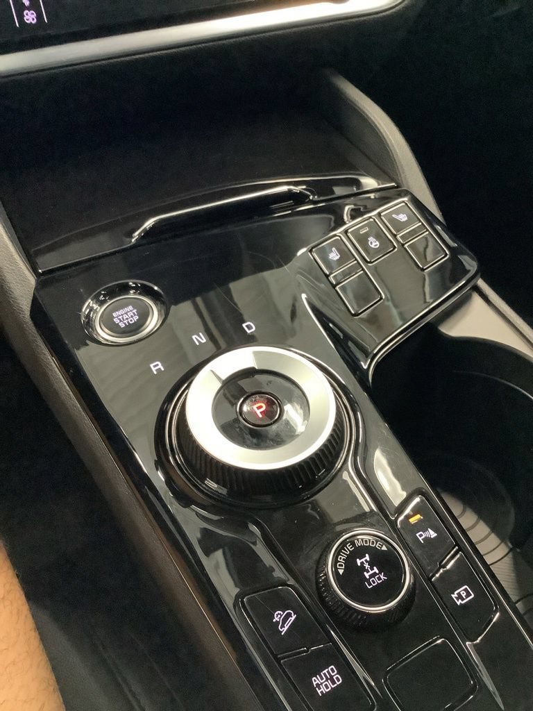 Certified 2023 Kia Sportage EX w/ EX Premium Package AWD/4WD image 25