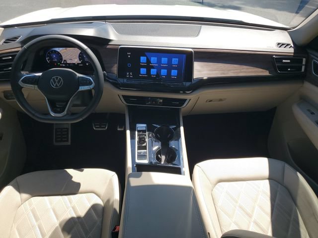Used 2025 Volkswagen Atlas SEL Premium R-Line AWD/4WD image 17