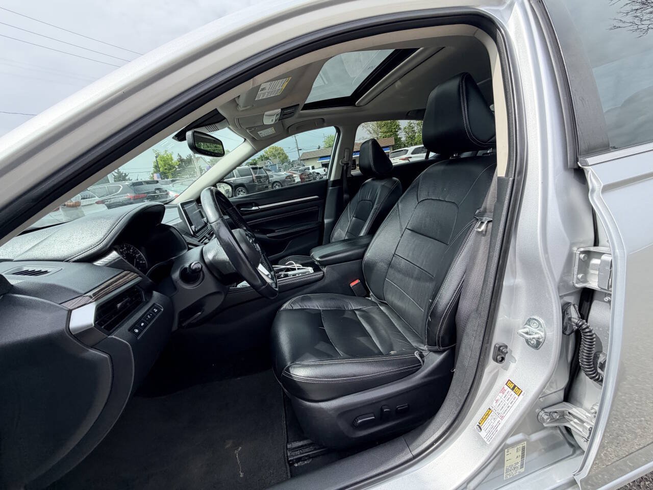 Used 2020 Nissan Altima 2.5 SL FWD image 68