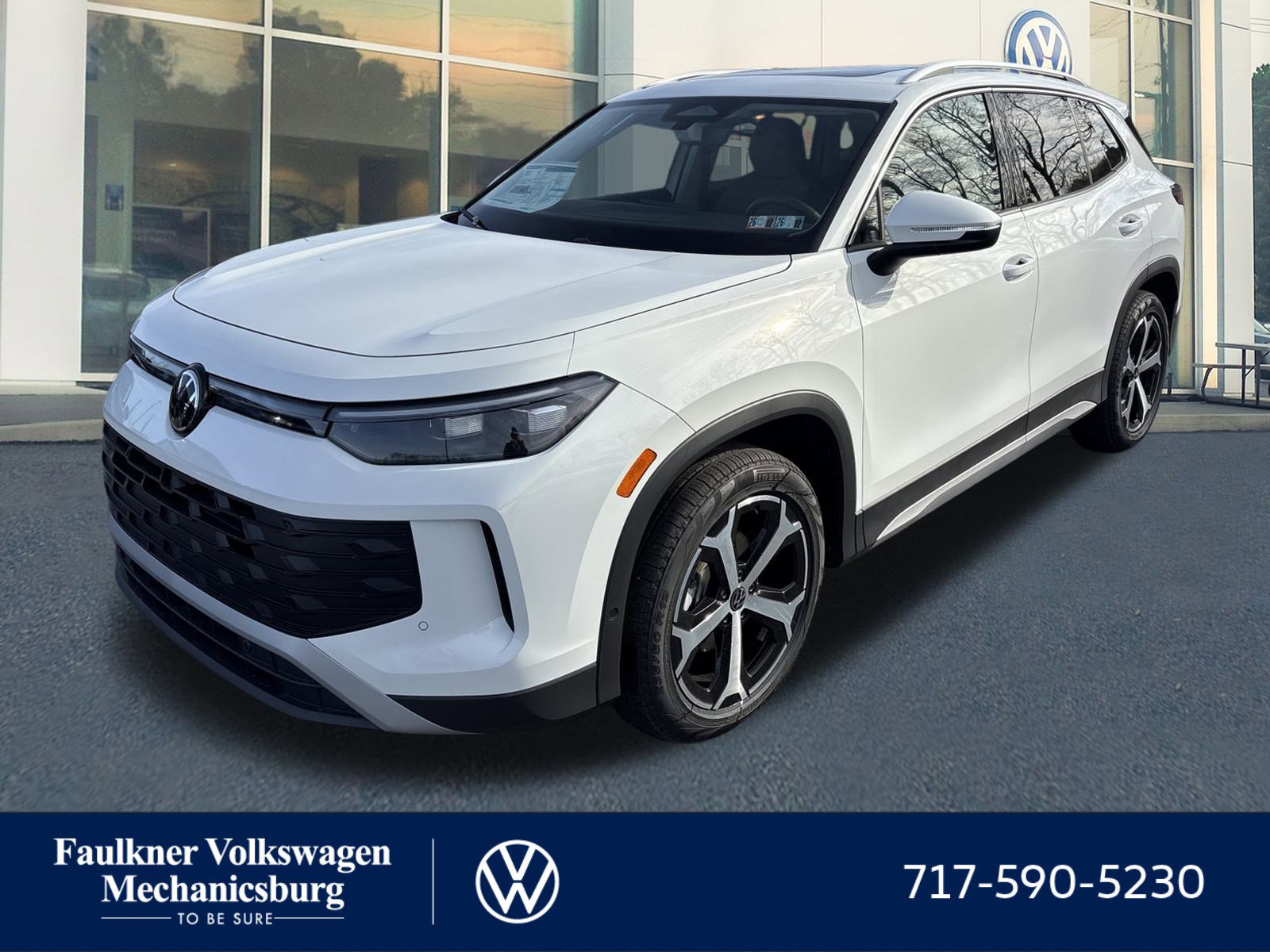 New 2026 Volkswagen Tiguan SE image 1