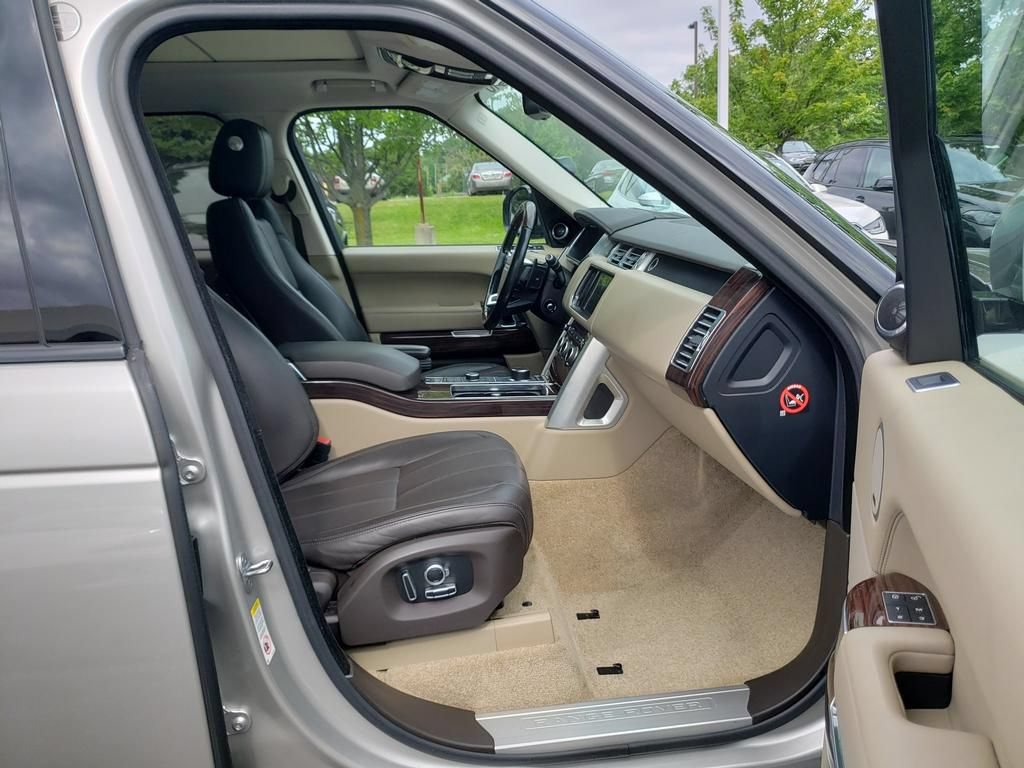 Used 2016 Land Rover Range Rover HSE AWD/4WD image 17