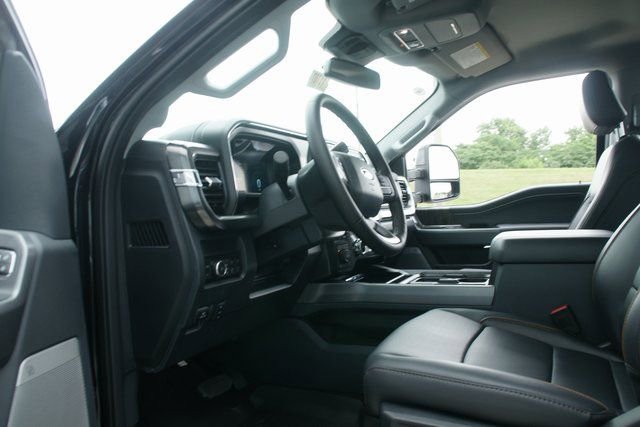New 2026 Ford F350 Lariat image 17