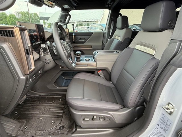 New 2025 GMC Hummer EV 2X image 14