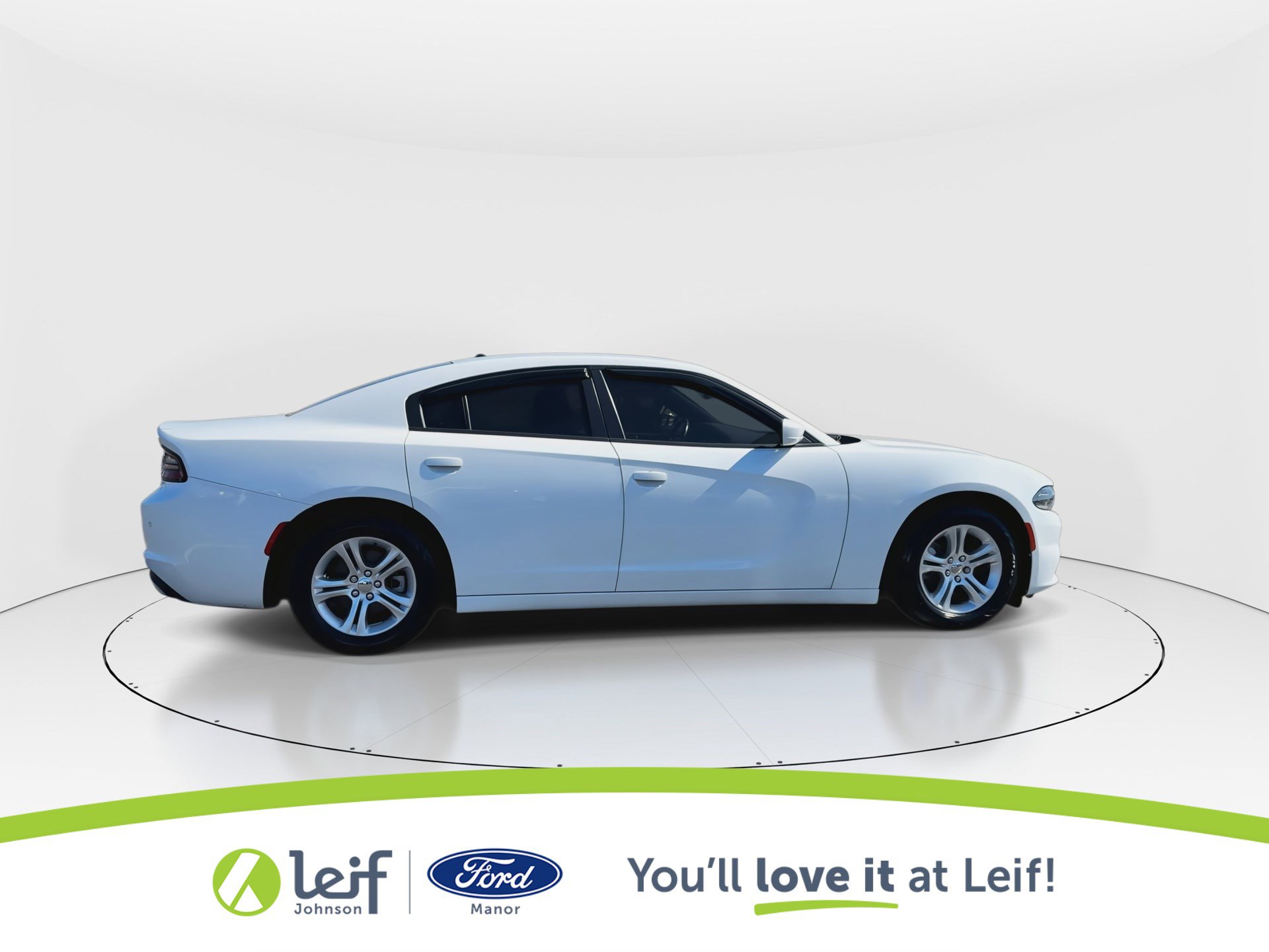 Used 2021 Dodge Charger SXT image 9