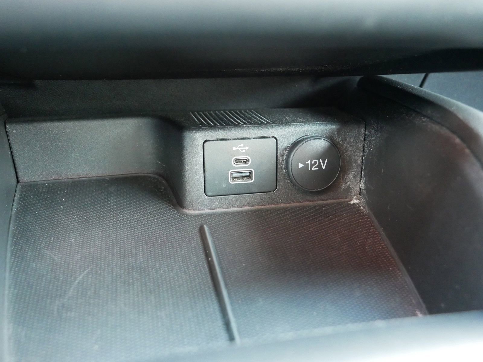 Certified 2025 Ford Escape ST-Line image 29