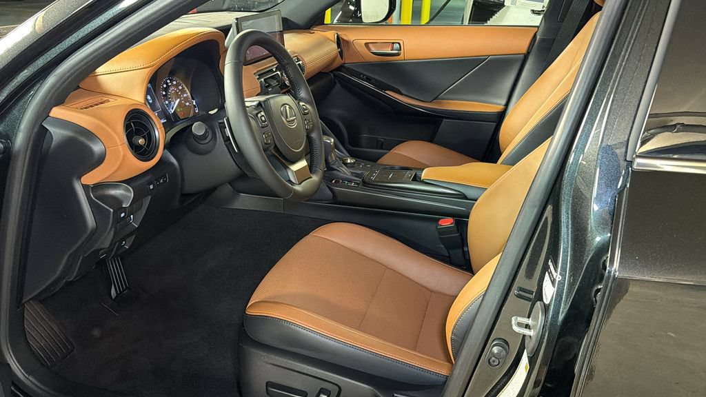 Certified 2024 Lexus IS 350 F Sport w/ Navigation Package AWD/4WD image 18