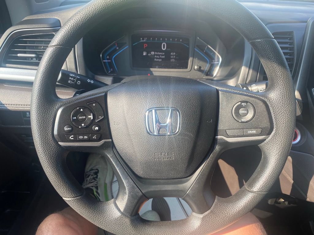 Used 2018 Honda Odyssey LX image 16