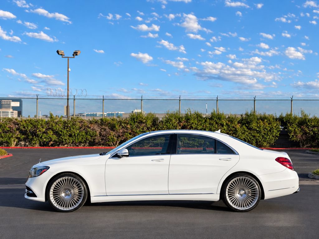 Used 2020 Mercedes-Benz S 560 Sedan image 3