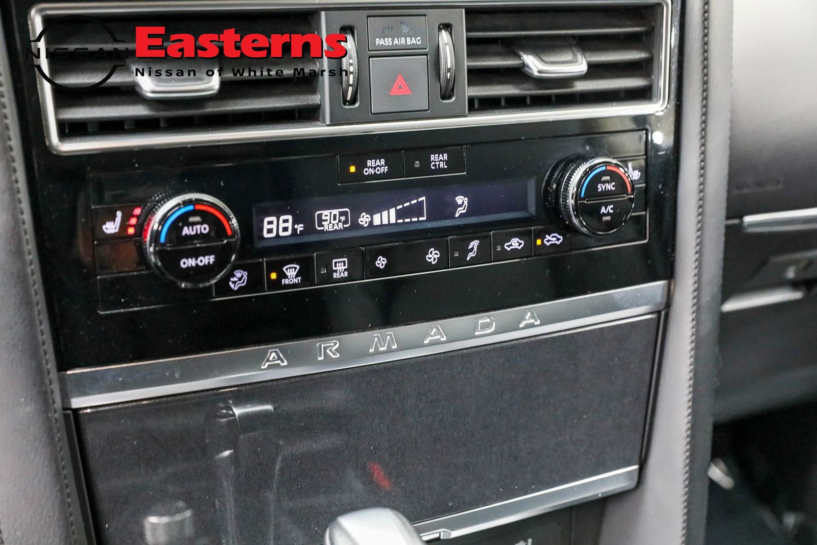 Used 2024 Nissan Armada SV RWD image 20