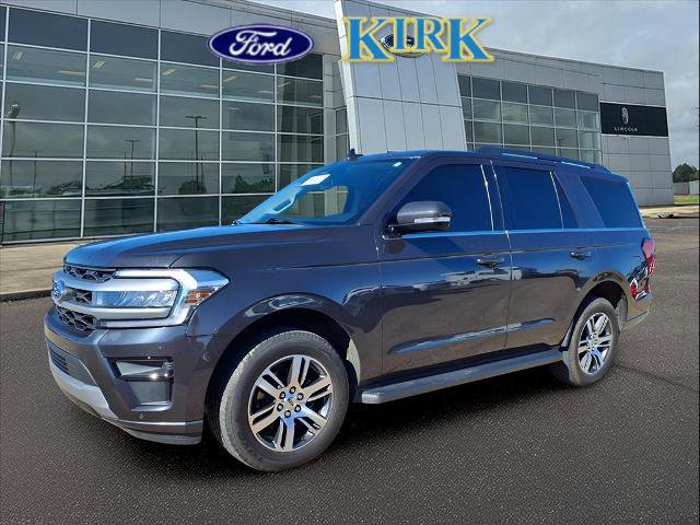 Certified 2024 Ford Expedition XLT image 2
