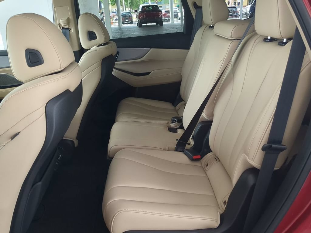 Used 2024 Acura MDX FWD image 14