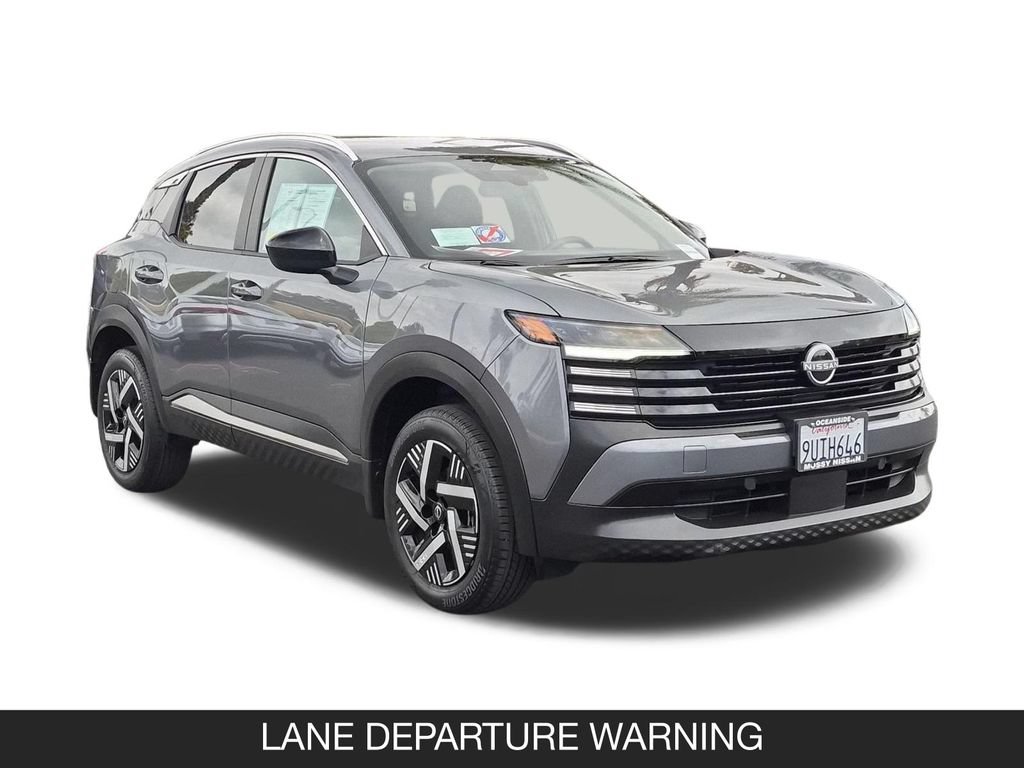 Used 2026 Nissan Kicks SV FWD image 2