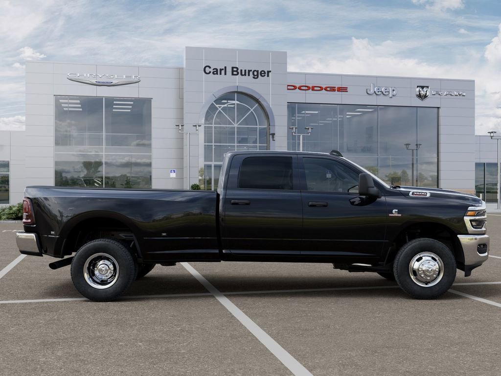 New 2026 RAM 3500 Tradesman AWD/4WD image 21