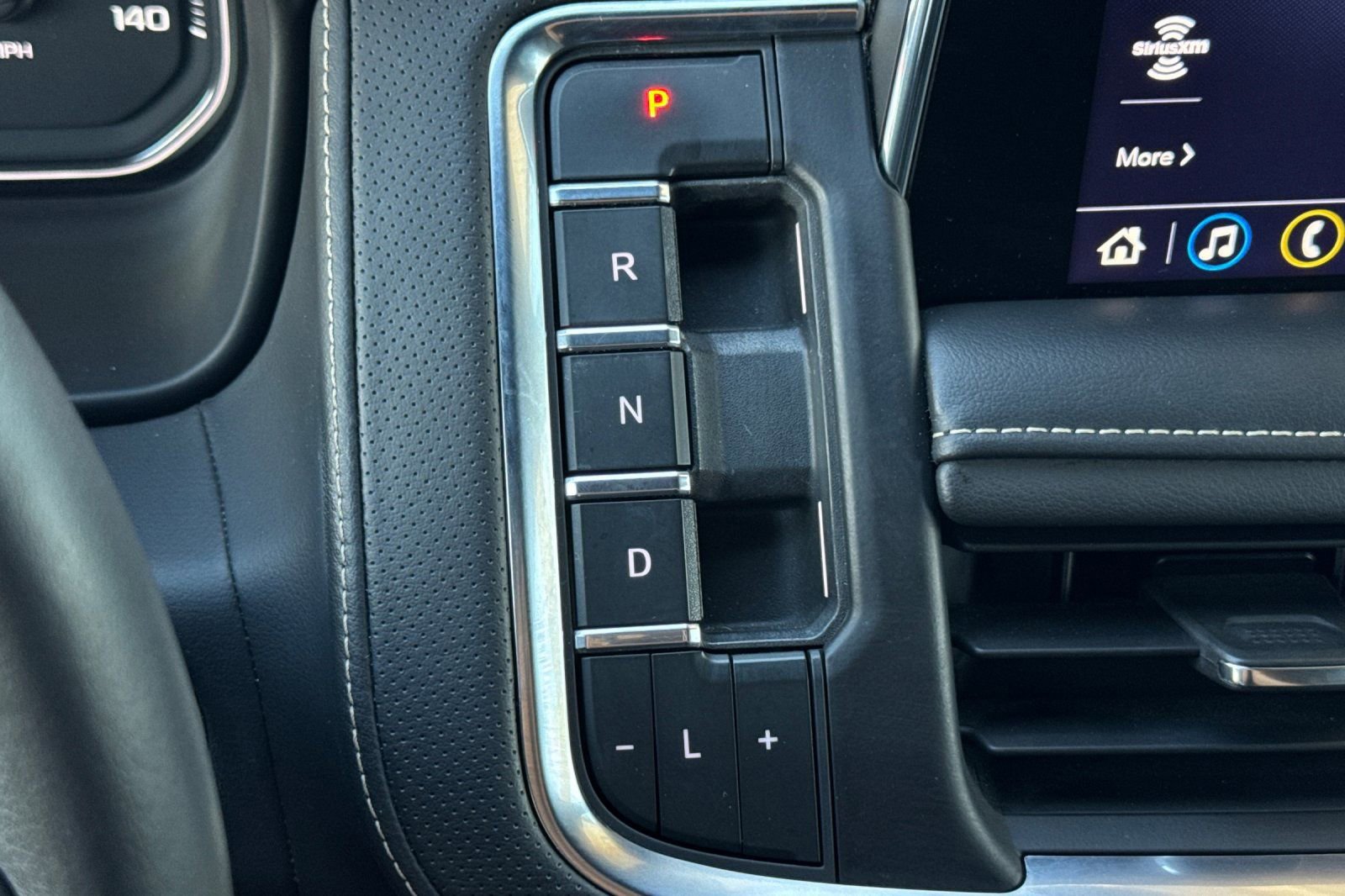 Used 2021 GMC Yukon SLT w/ Rear Media and Nav Package RWD image 24