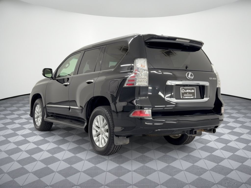 Used 2016 Lexus GX 460 w/ Premium Package AWD/4WD image 3