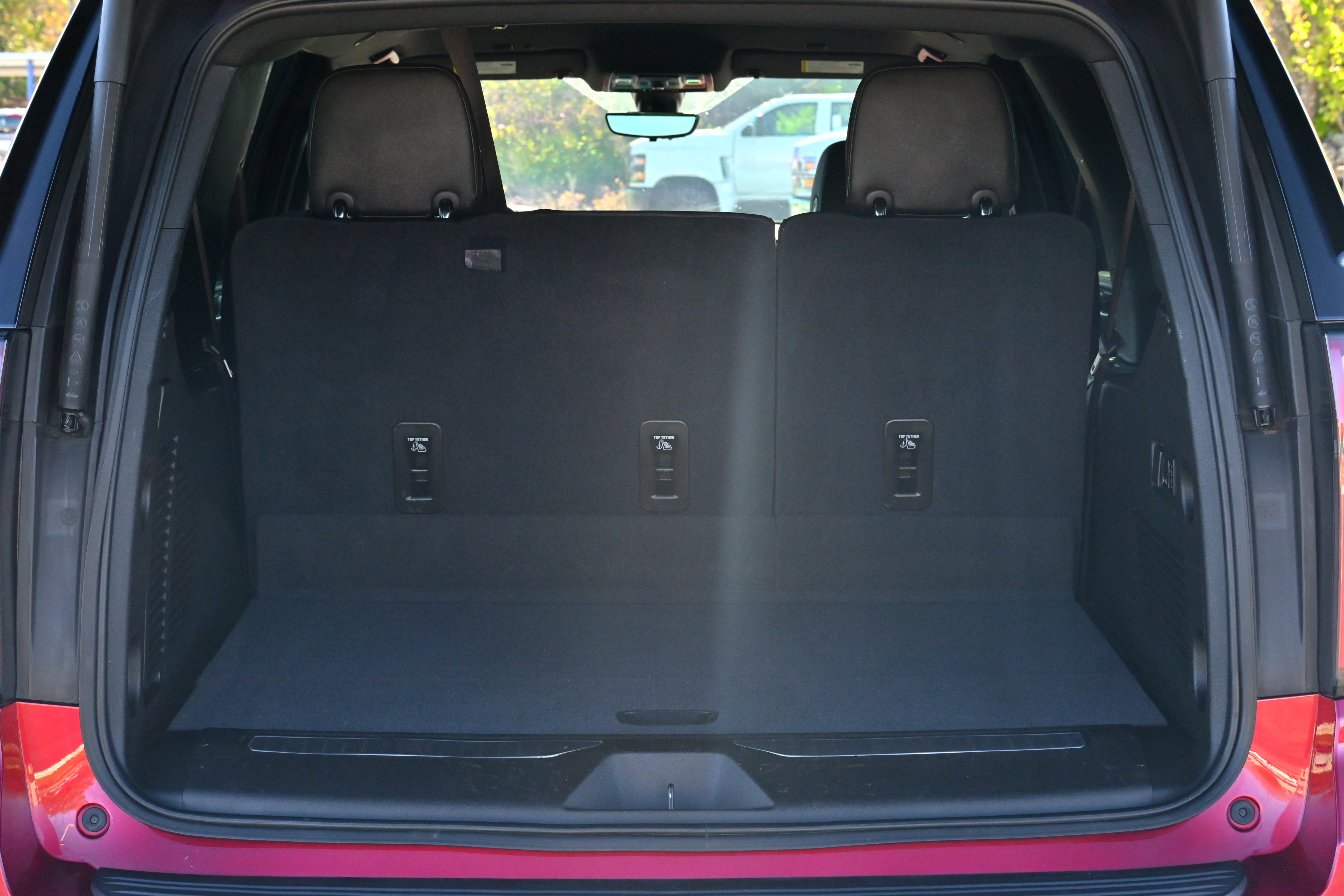 Used 2021 Chevrolet Suburban High Country image 34