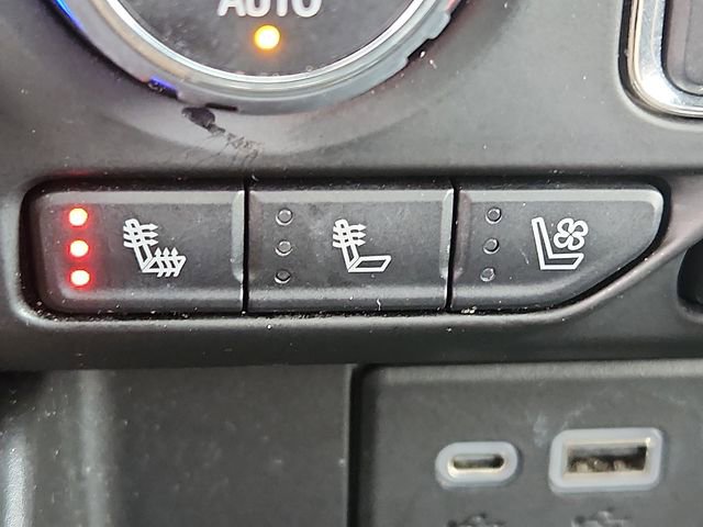 Used 2022 Chevrolet Suburban High Country w/ Max Trailering Package image 23