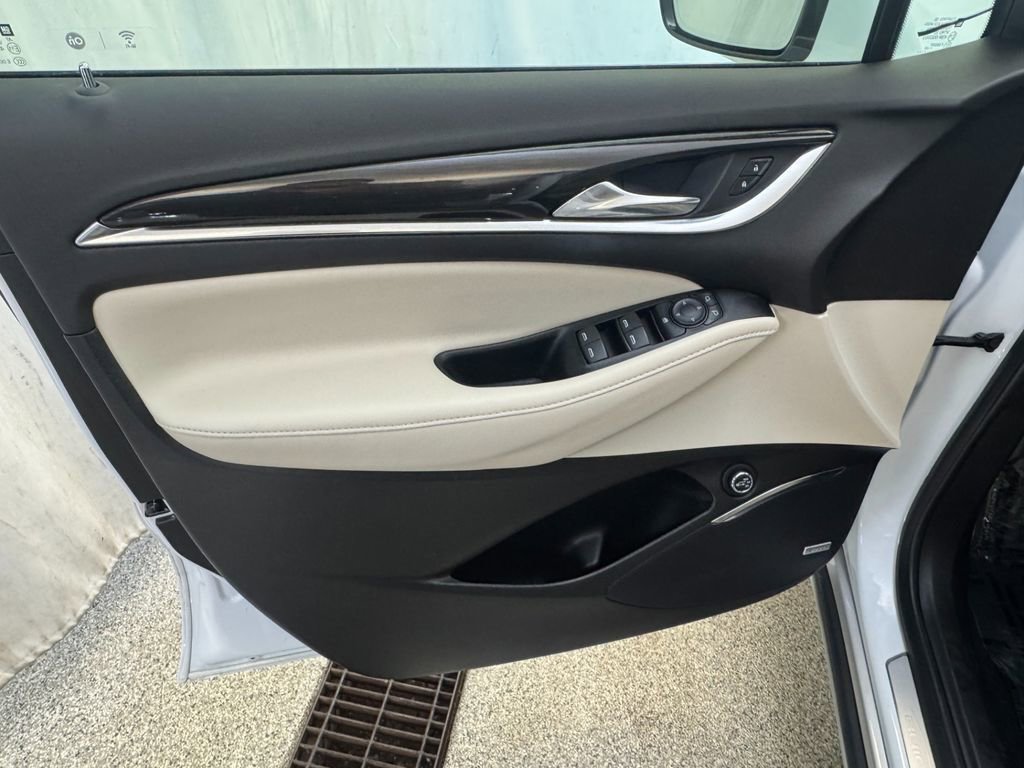 Certified 2024 Buick Enclave Essence w/ Experience Buick Package image 22