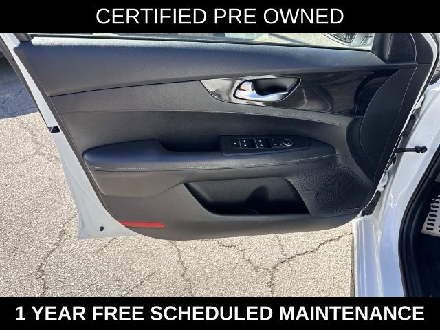 Used 2023 Kia Forte GT-Line w/ GT-Line Premium Package FWD image 13