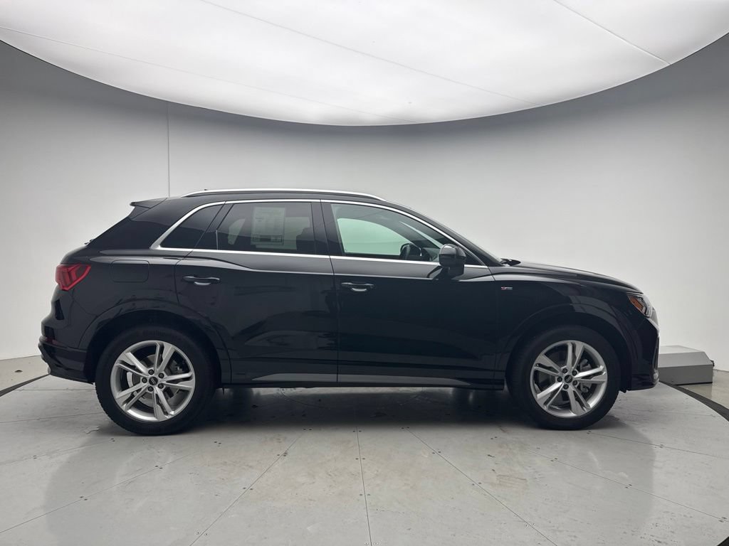 Used 2022 Audi Q3 2.0T Premium Plus AWD/4WD image 24