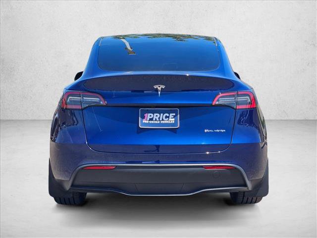 Used 2024 Tesla Model Y Long Range AWD/4WD image 8