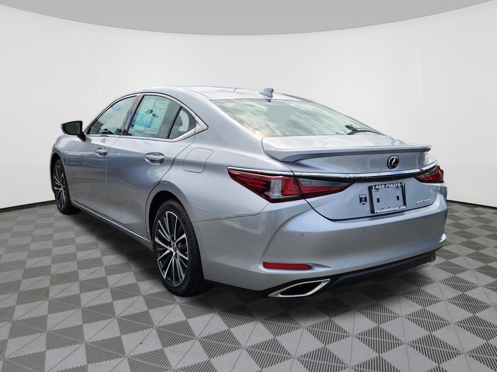 Used 2022 Lexus ES 350 w/ Premium Package FWD image 3