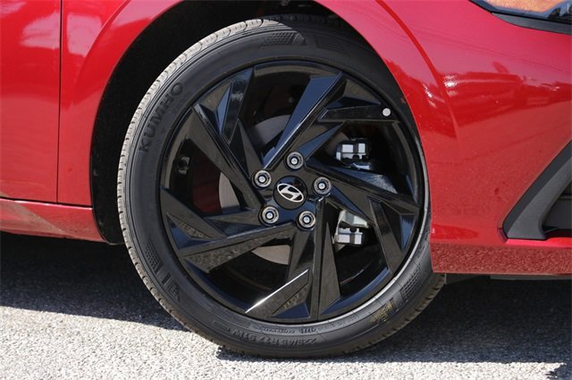 Certified 2026 Hyundai Elantra Sport image 2