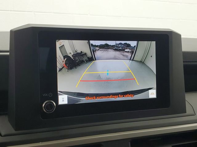 Used 2025 Toyota Tacoma SR AWD/4WD image 27