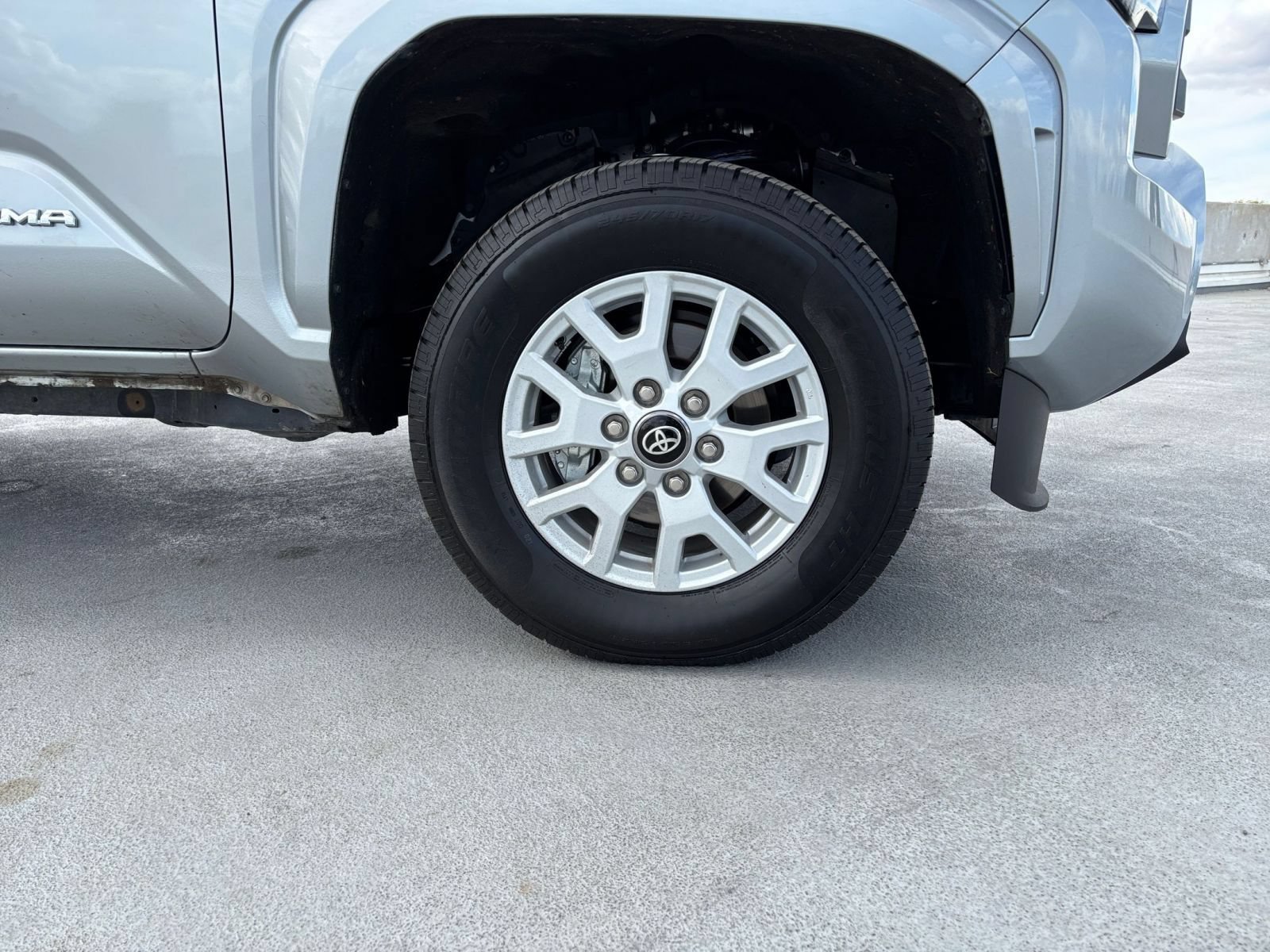 Used 2026 Toyota Tacoma SR5 RWD image 28