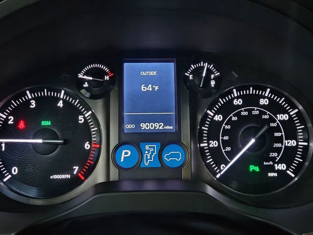 Used 2018 Lexus GX 460 Premium w/ Premium Package AWD/4WD image 16