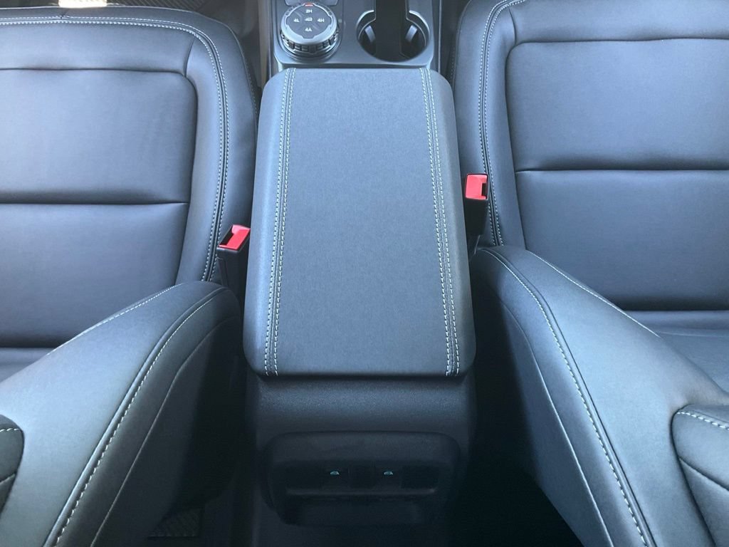 Used 2026 Ford Bronco Badlands AWD/4WD image 30