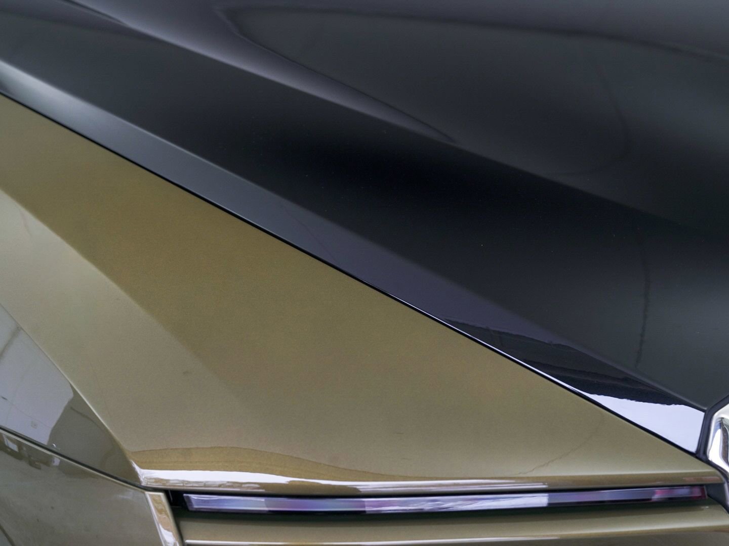 Certified 2024 Rolls-Royce Spectre w/ Spectre Launch Package image 11