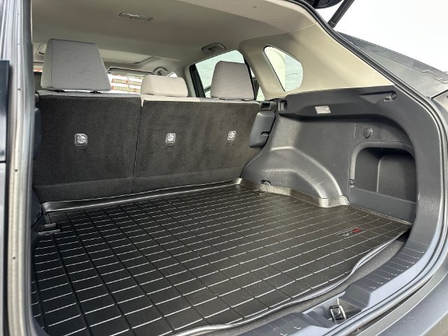 Certified 2019 Toyota RAV4 XLE w/ Convenience Package AWD/4WD image 29
