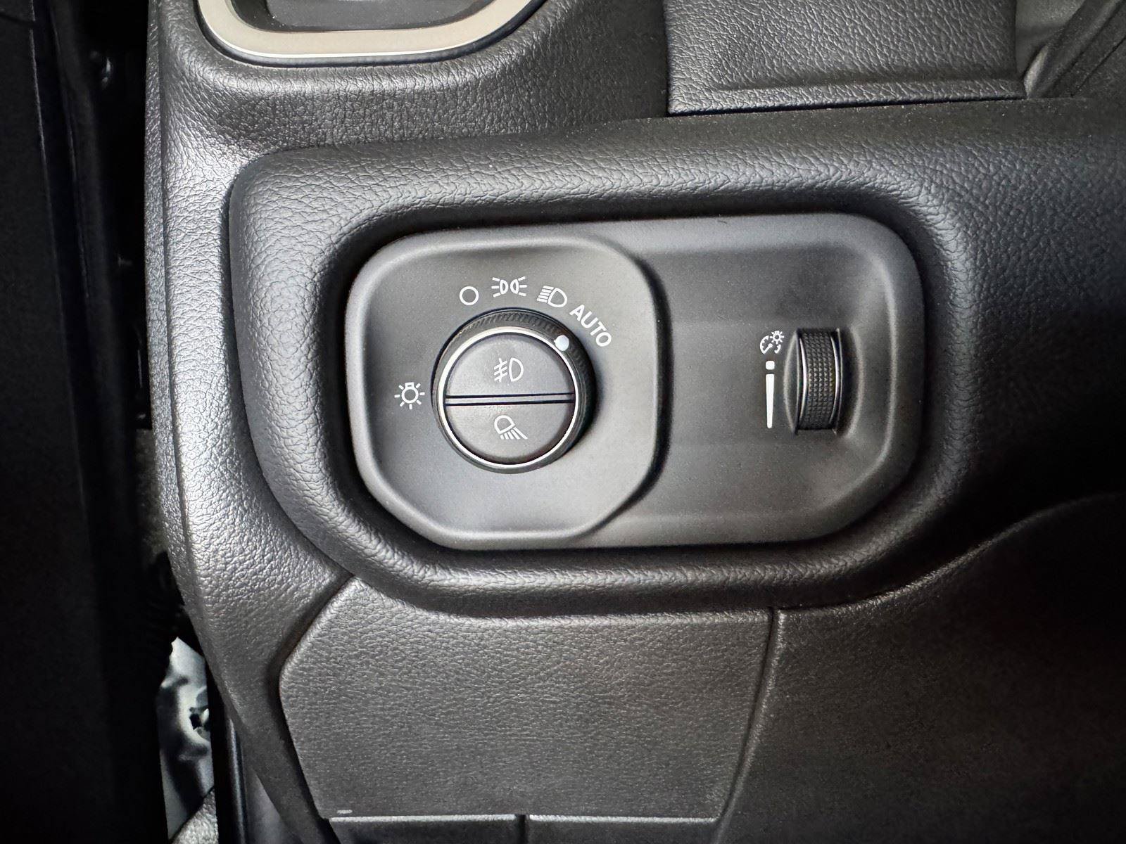New 2026 RAM 3500 Lone Star AWD/4WD image 22