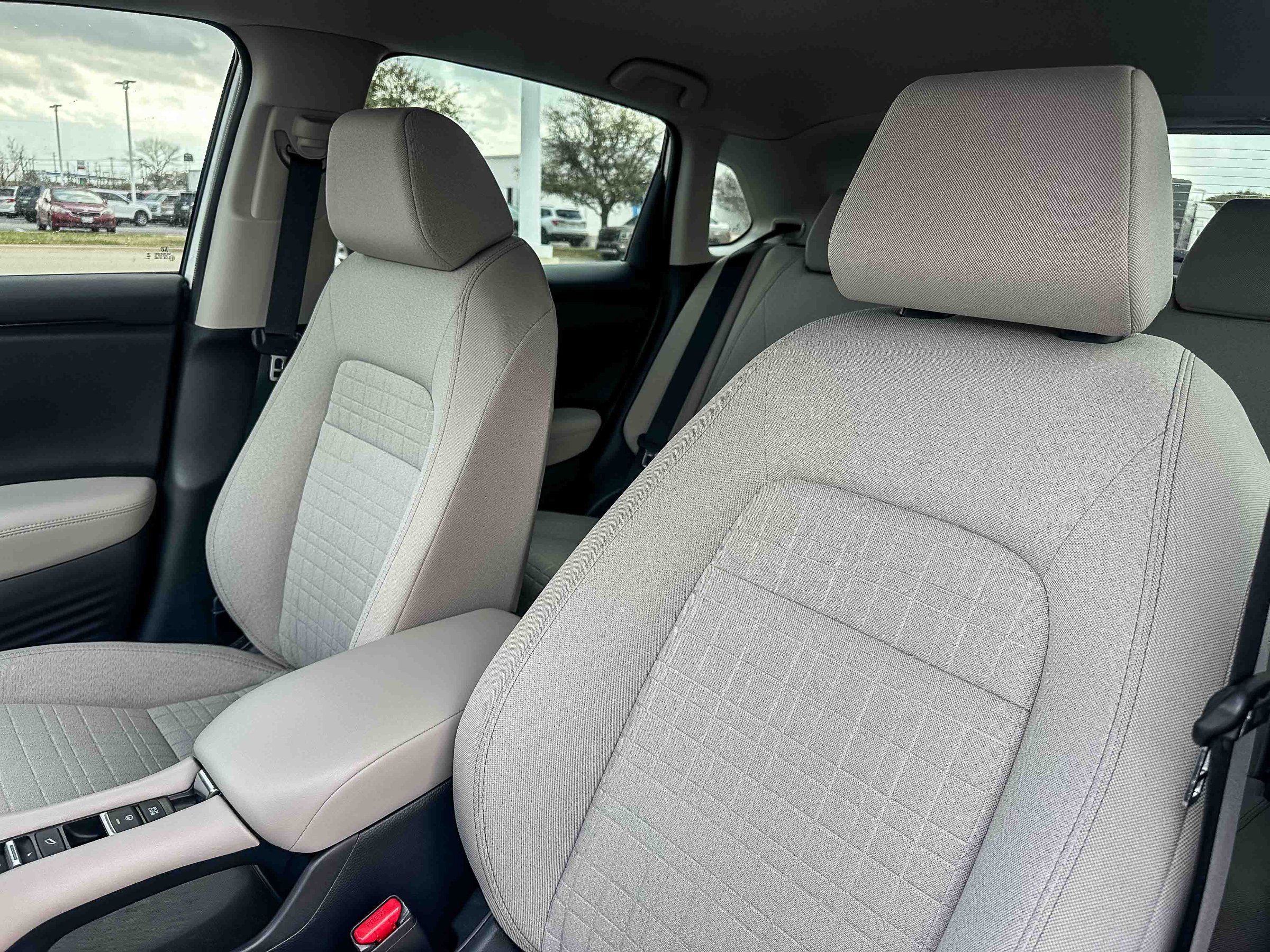 Certified 2025 Honda HR-V LX image 14