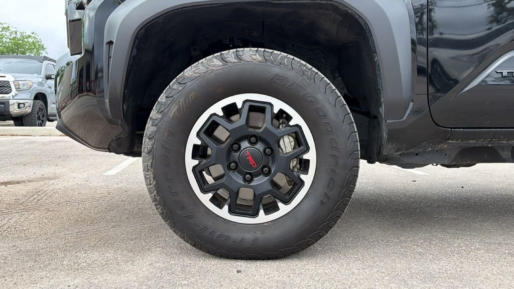 Certified 2024 Toyota Tacoma TRD Off-Road image 12