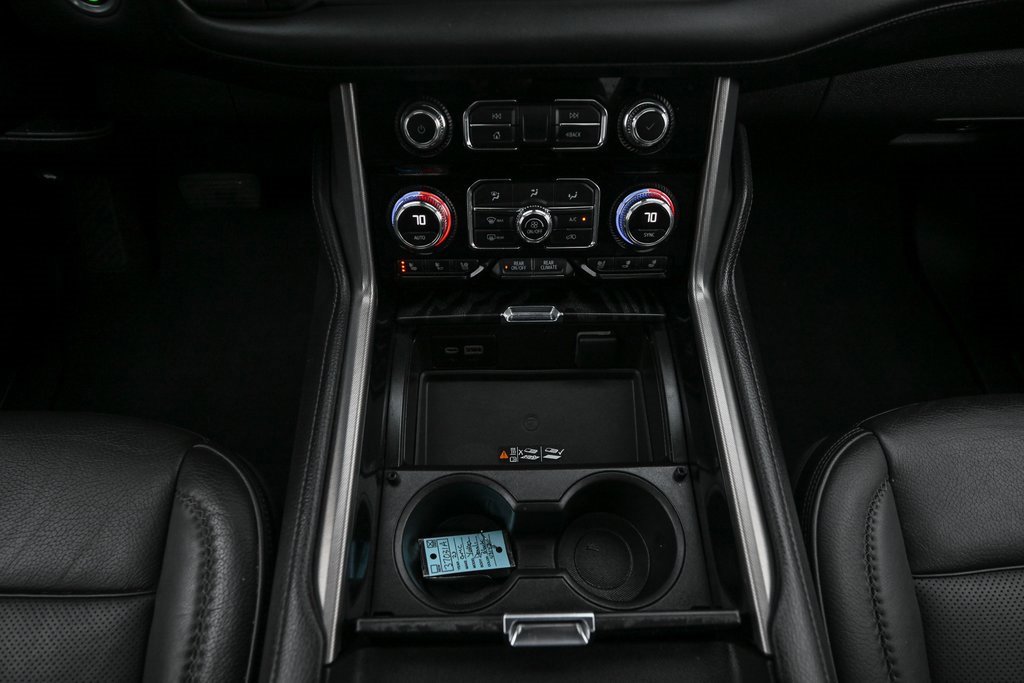 Used 2023 GMC Yukon XL Denali image 33