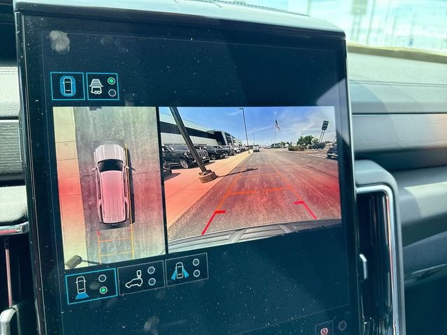 New 2026 GMC Yukon XL Denali w/ Sun & Power Step Package AWD/4WD image 17