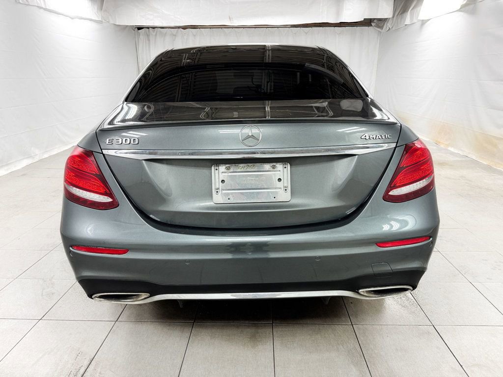 Used 2017 Mercedes-Benz E 300 4MATIC image 5