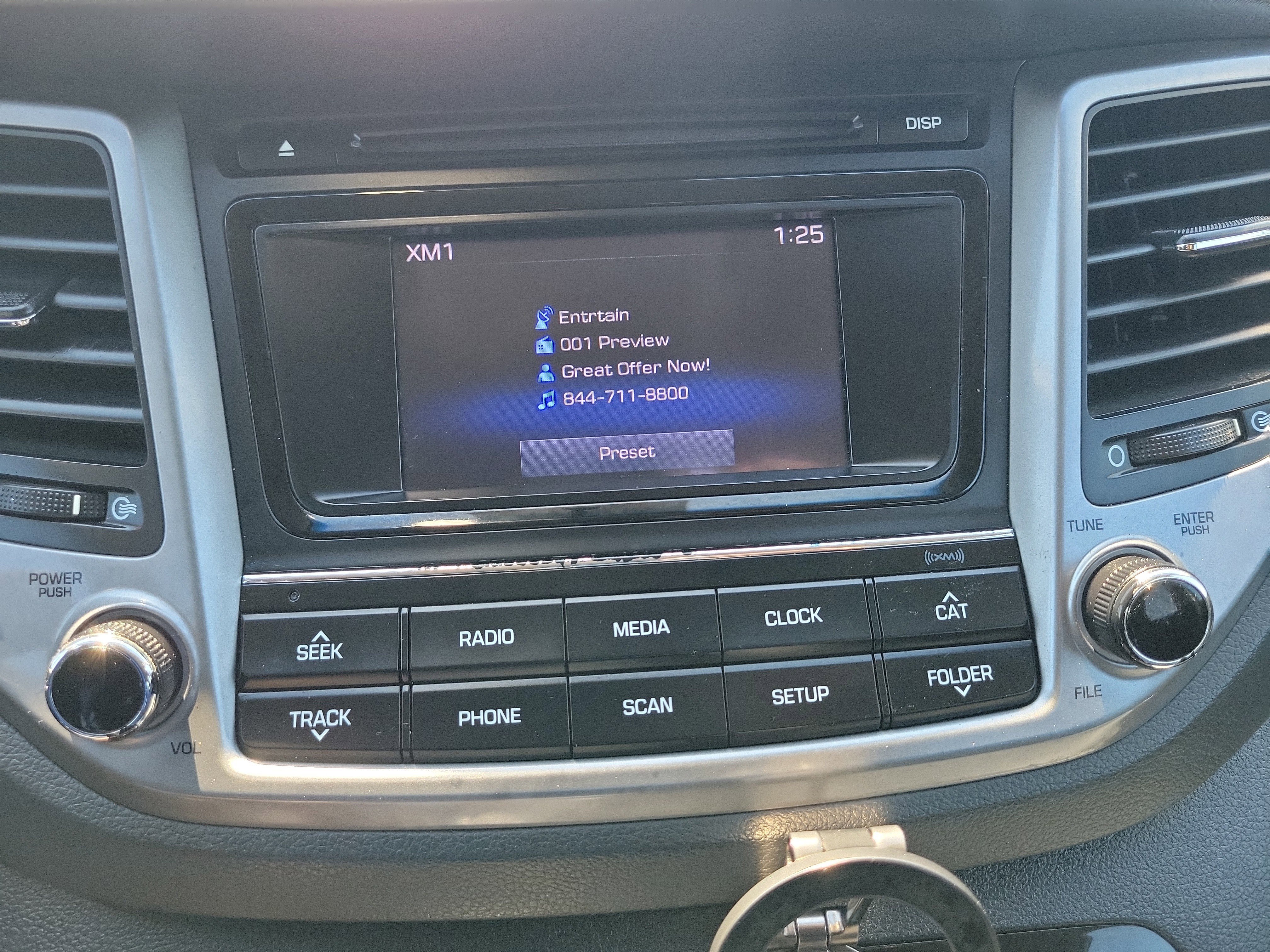 Used 2017 Hyundai Tucson SE image 25