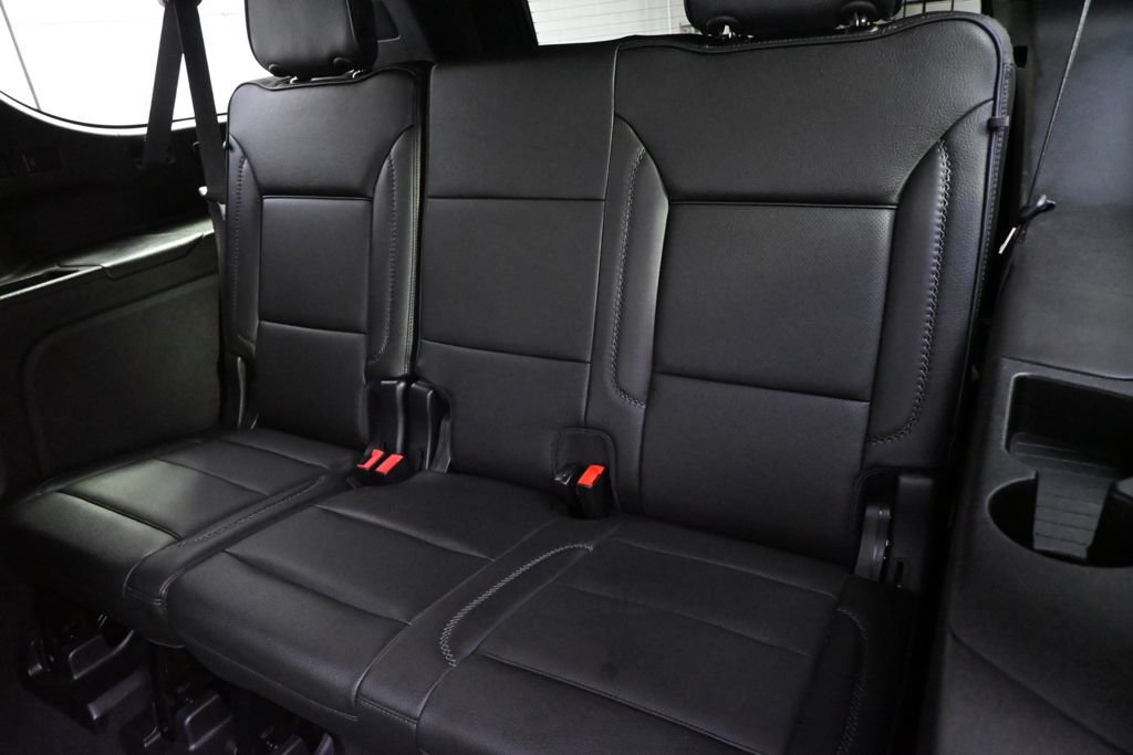 Used 2022 GMC Yukon XL Denali w/ Denali Premium Package AWD/4WD image 22